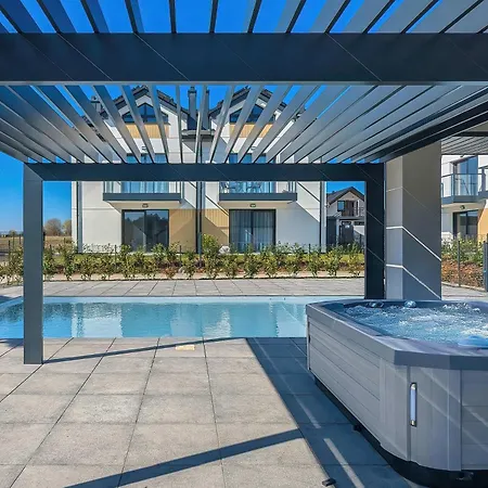 Baltycka Oaza - Z Ogrodem I Parkingiem - Basen, Jacuzzi, Sauna By Renters