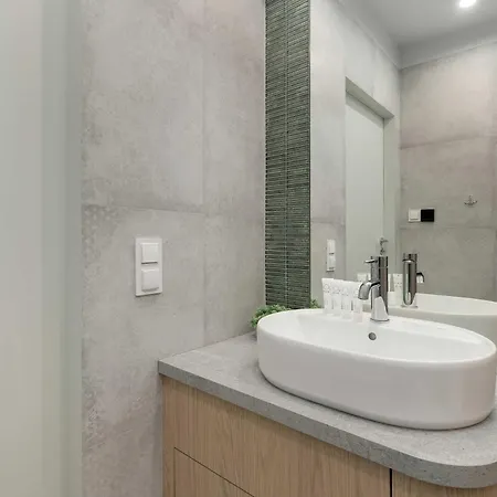 Apartament Przytulny Z Ogrodem I Parkingiem By Renters Jastrzębia Góra