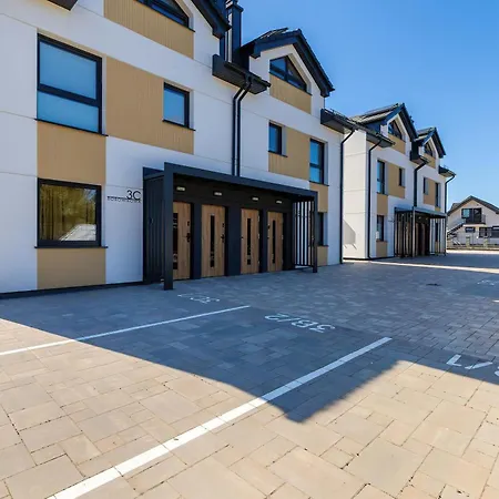 Baltycka Oaza - Z Ogrodem I Parkingiem - Basen, Jacuzzi, Sauna By Renters Jastrzębia Góra